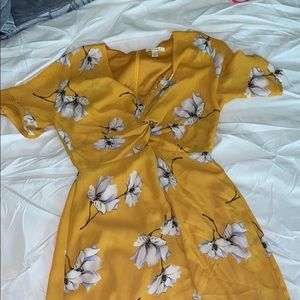 Cute floral dress from francescas!